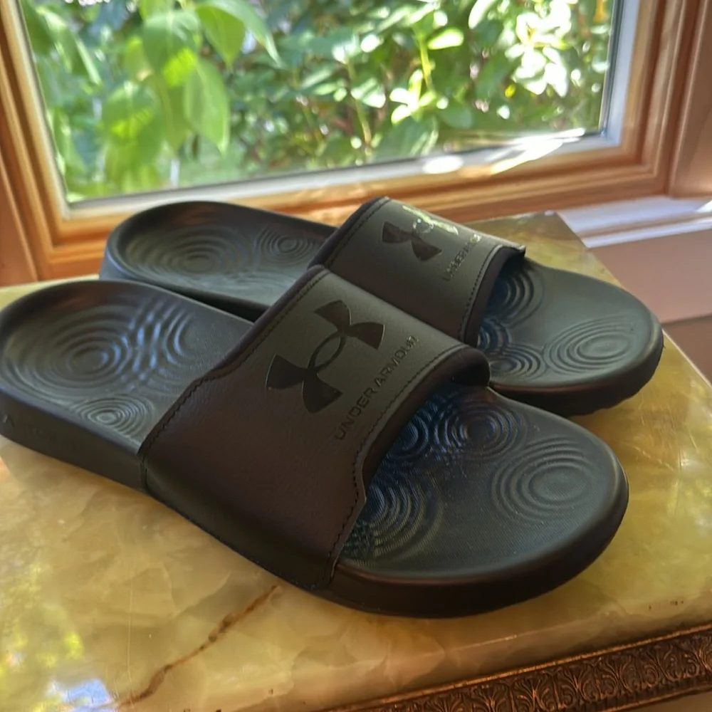 Under Armour Slides (Black) new without tags